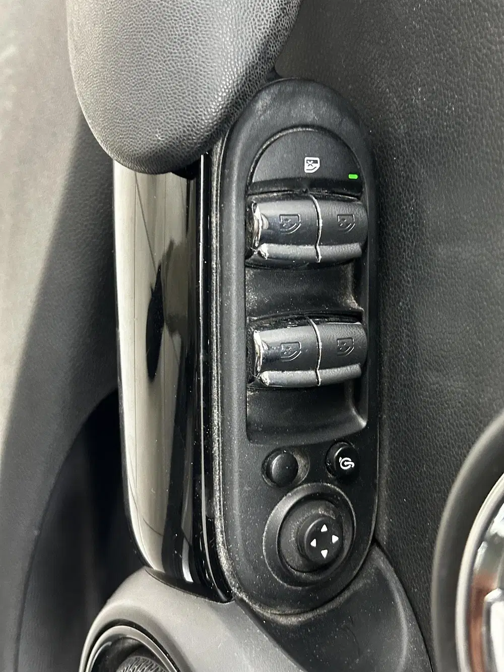 Mini Cooper 1.5 Cooper Business Edition NAVIGATIE uit 2022, foto 17