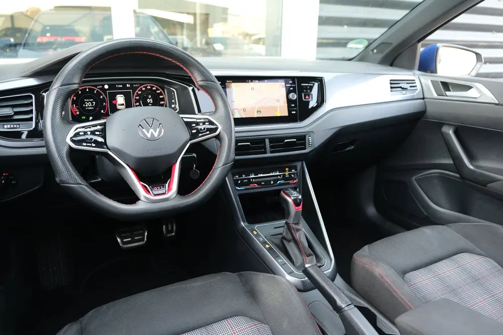 Volkswagen Polo 2.0 TSI GTI 207PK DSG Facelift Pano IQ Matri uit 2022, foto 12