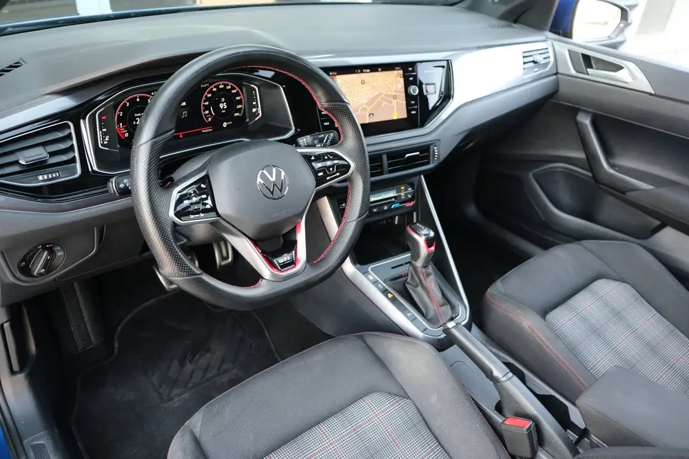 Volkswagen Polo 2.0 TSI GTI 207PK DSG Facelift Pano IQ Matri uit 2022, foto 4