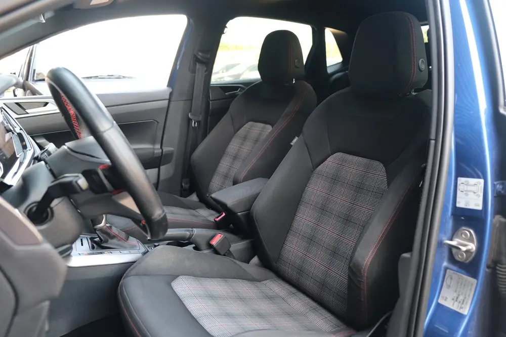 Volkswagen Polo 2.0 TSI GTI 207PK DSG Facelift Pano IQ Matri uit 2022, foto 5