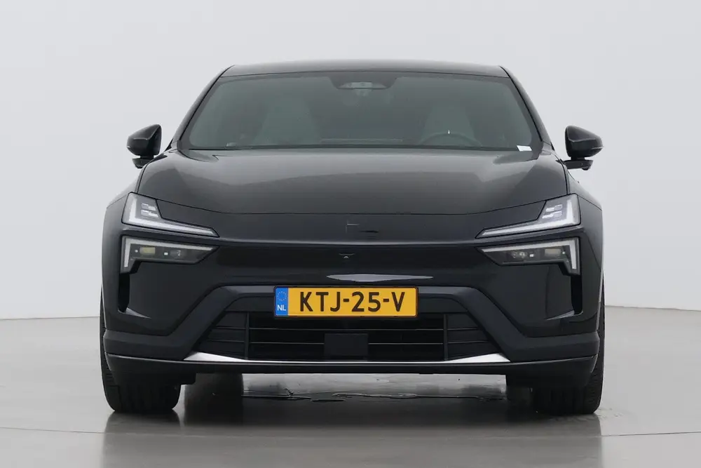 Polestar 4 Long Range Single Motor Plus 100 kWh uit 2024, foto 16