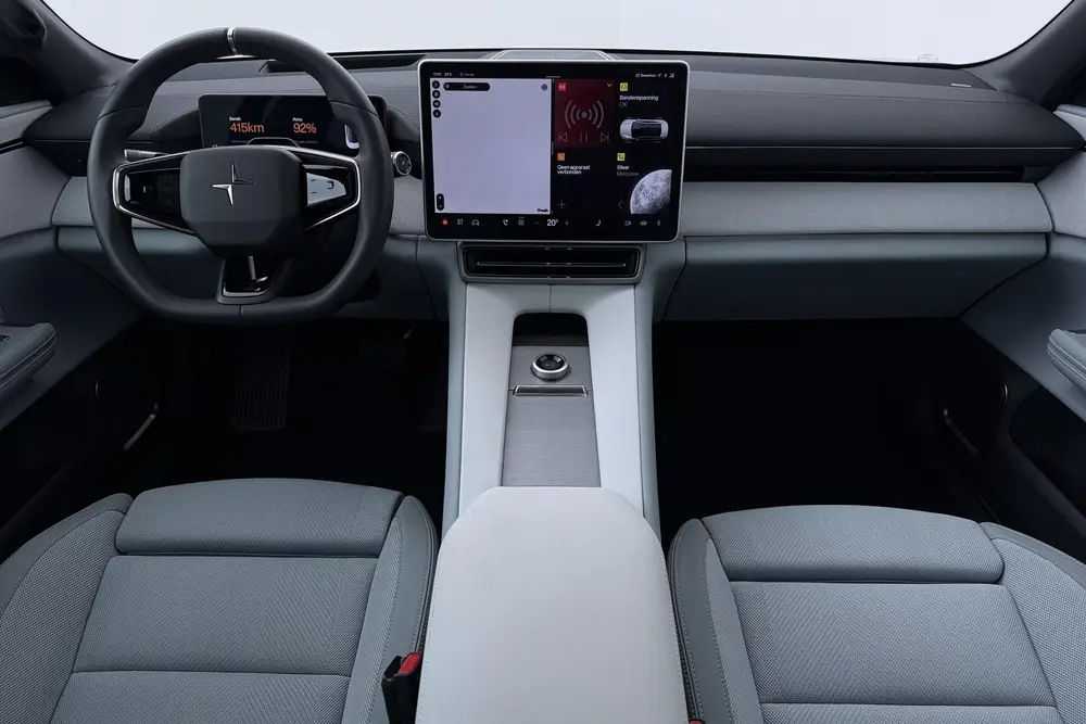 Polestar 4 Long Range Single Motor Plus 100 kWh uit 2024, foto 4