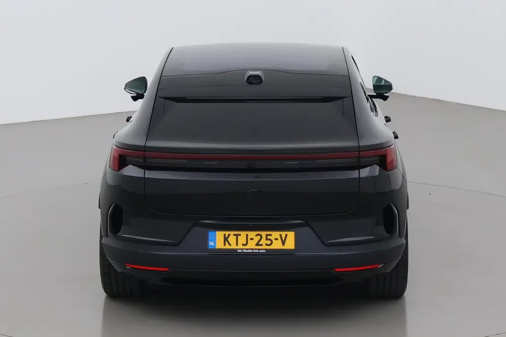 Polestar 4 Long Range Single Motor Plus 100 kWh uit 2024, foto 9