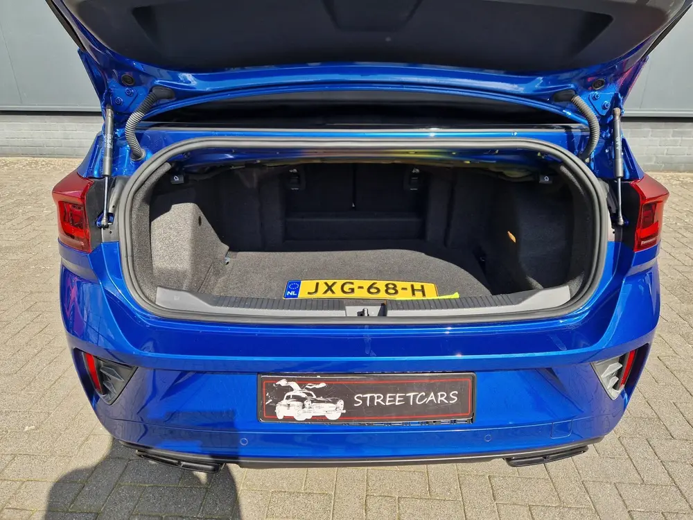 Volkswagen T-Roc Cabrio 1.5 TSI R-Line uit 2022, foto 10