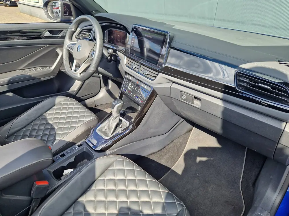 Volkswagen T-Roc Cabrio 1.5 TSI R-Line uit 2022, foto 6