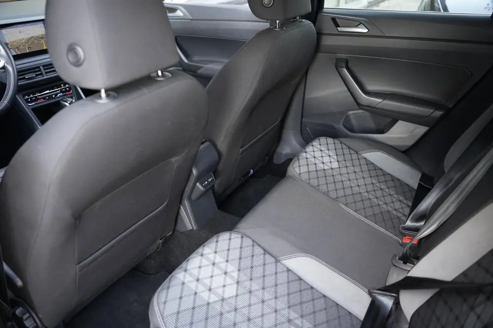 Volkswagen Taigo 1.5 TSI 2x R-Line 150PK DSG Pano IQ Matrix uit 2022, foto 10