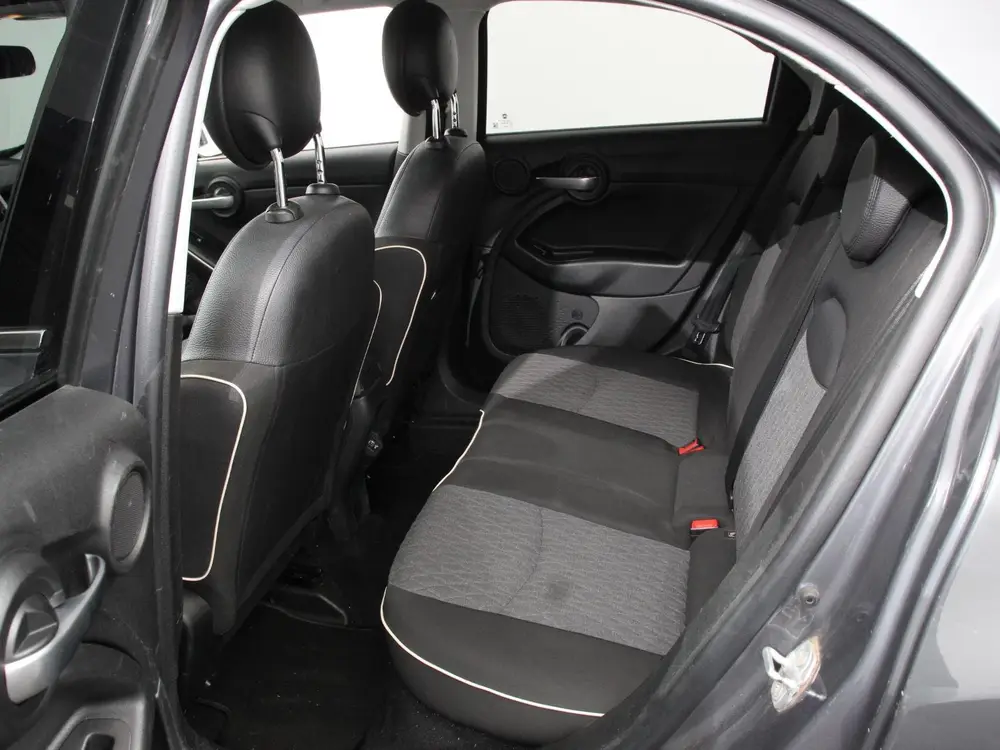 Fiat 500 X Cross 1.3 GSE City Cross Opening Edition Climate uit 2019, foto 11