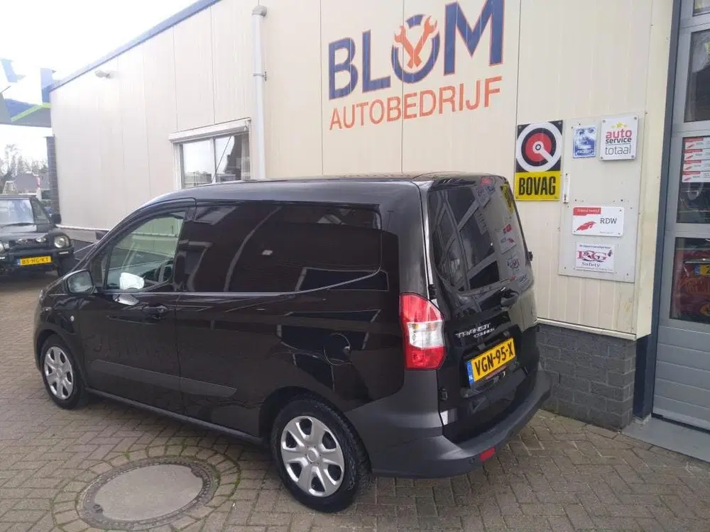 Ford Transit Courier 1.0 Trend Start&Stop uit 2020, foto 4