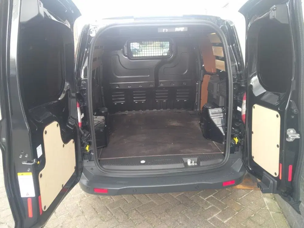 Ford Transit Courier 1.0 Trend Start&Stop uit 2020, foto 6