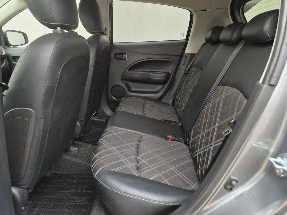 Mitsubishi Space Star 1.2 Instyle Automaat uit 2022, foto 11