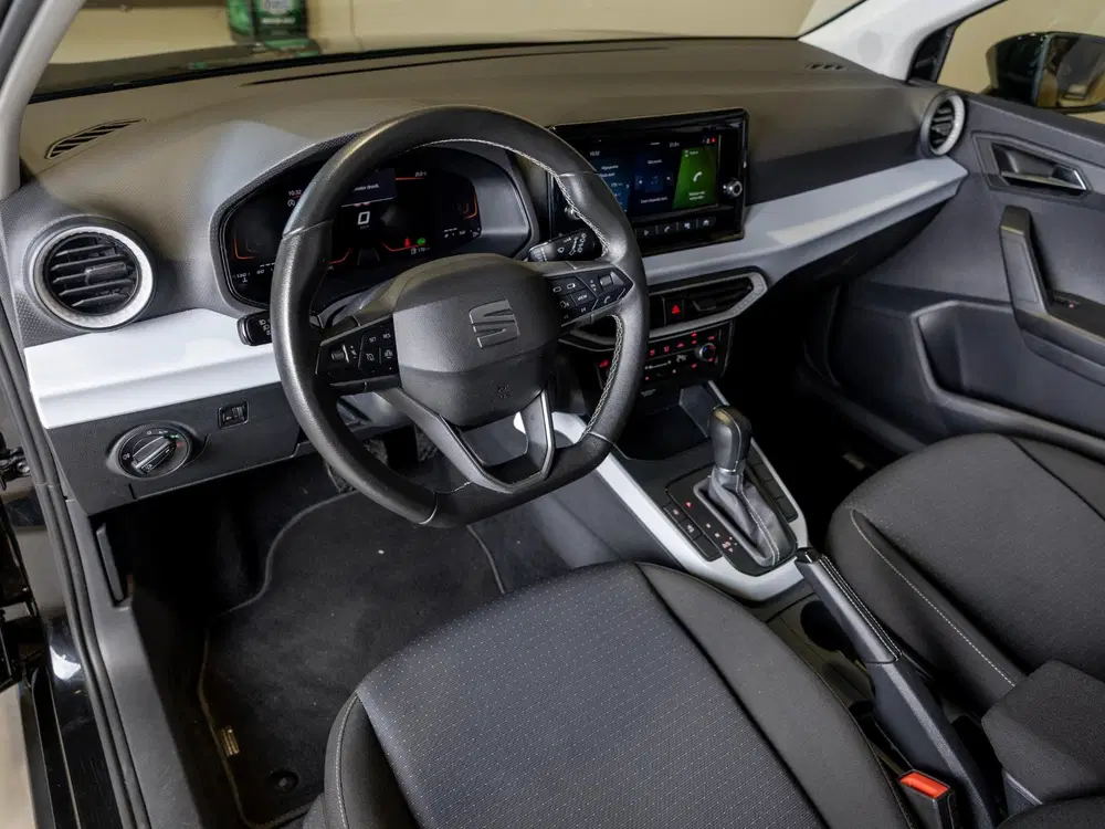 SEAT Arona 1.0 EcoTSI Style Business Connect uit 2024, foto 16