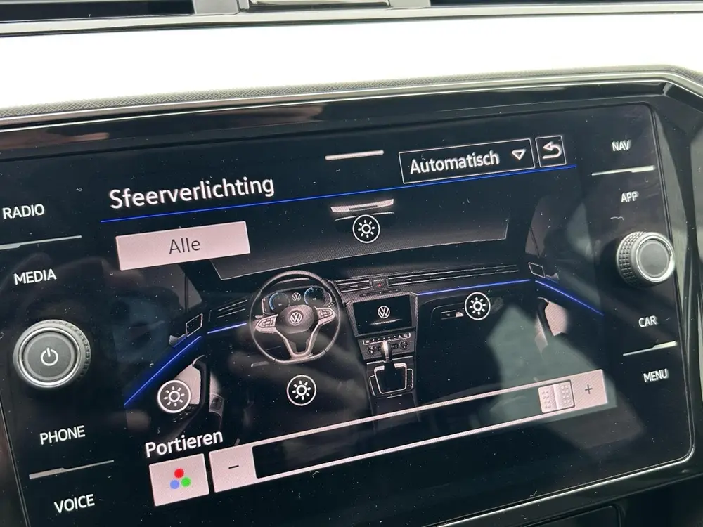 Volkswagen Passat Variant 1.4 TSI PHEV GTE Business I CAMERA uit 2023, foto 19