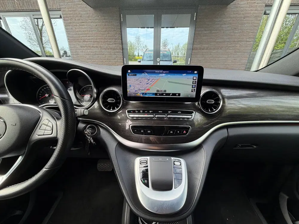 Mercedes-Benz V-Klasse 250d Lang DC Avantgarde uit 2021, foto 13