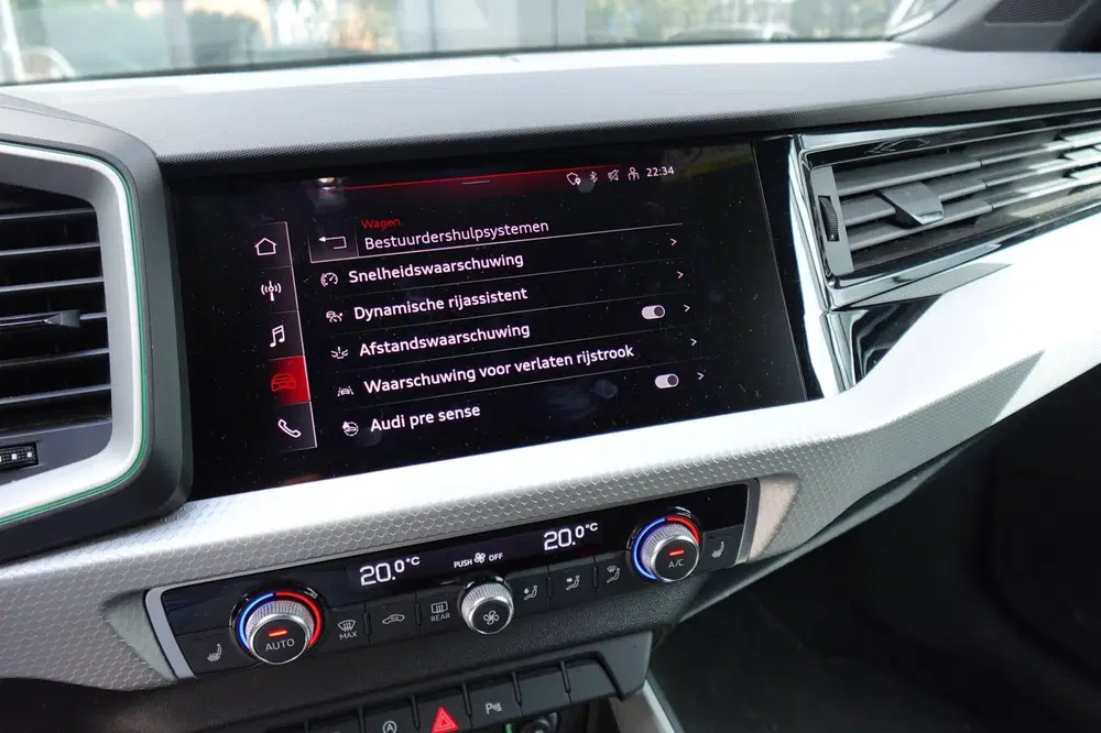 Audi A1 35 TFSI S-Line KEYLESS SFEER CARPLAY' uit 2021, foto 16