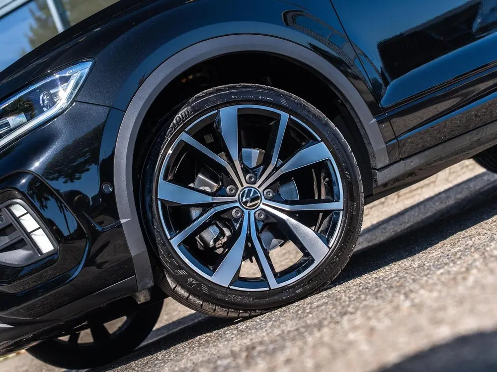 Volkswagen T-Roc 1.5 TSI R-Line|PANO|CAMERA|CC|19''|STOELVW uit 2025, foto 19