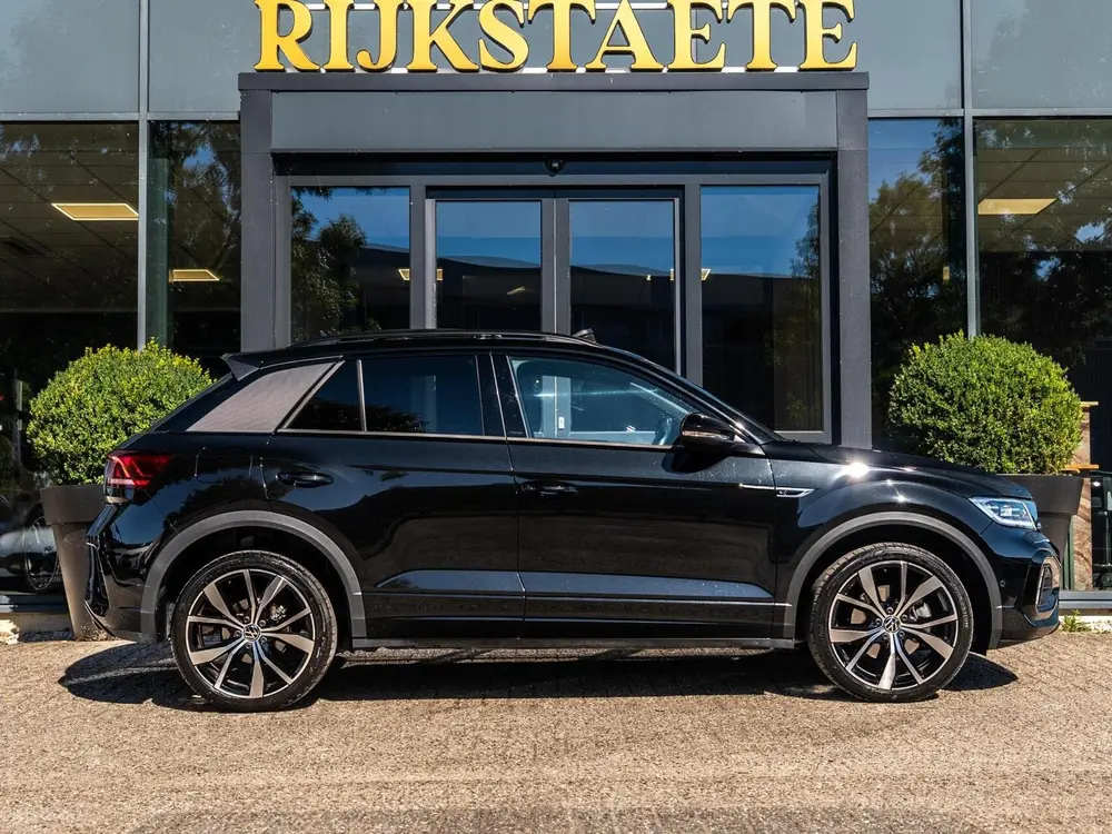 Volkswagen T-Roc 1.5 TSI R-Line|PANO|CAMERA|CC|19''|STOELVW uit 2025, foto 6