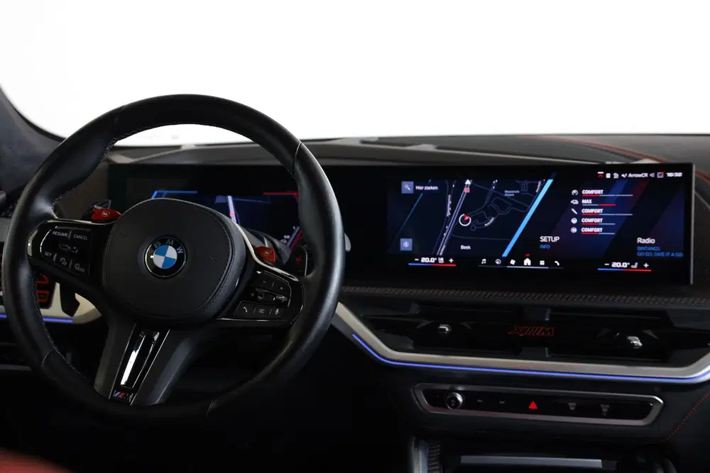 BMW XM Label Red uit 2024, foto 11