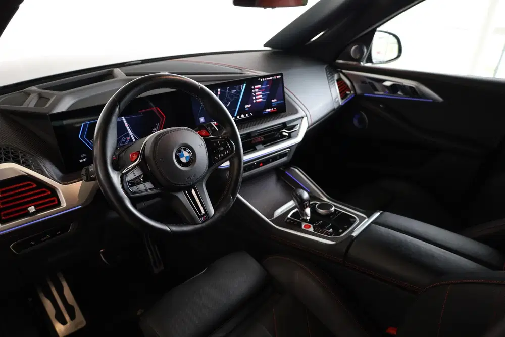 BMW XM Label Red uit 2024, foto 8