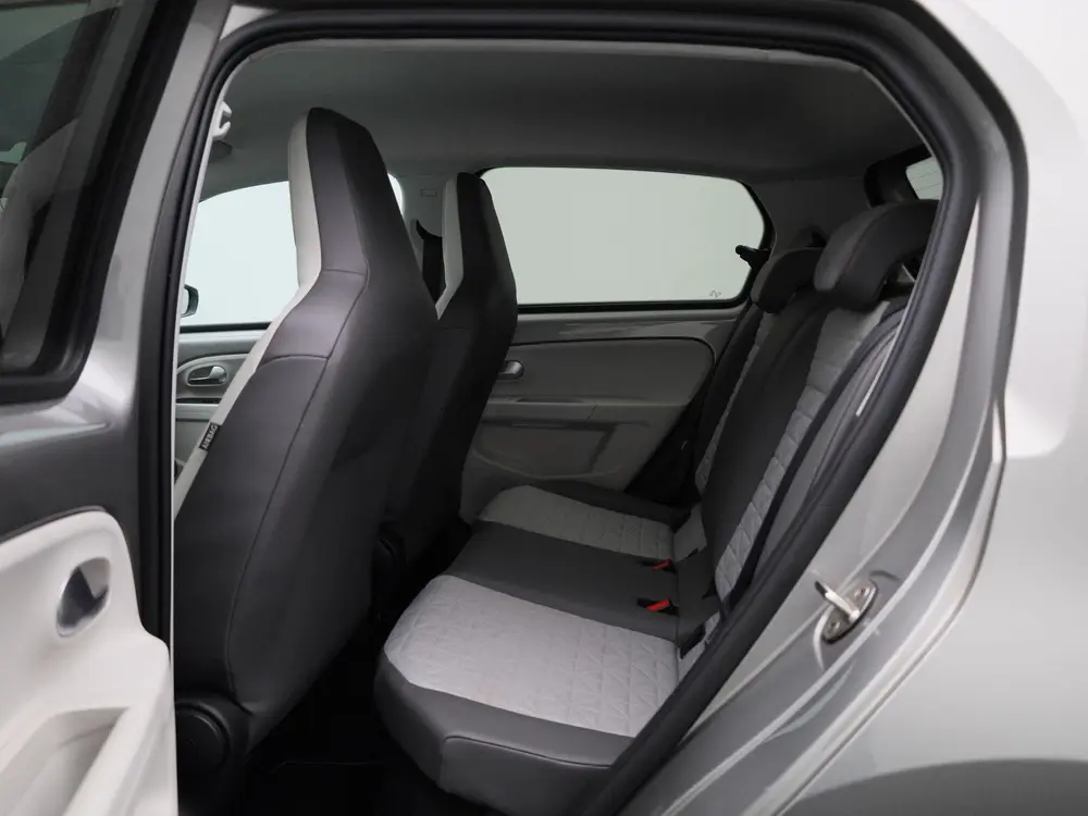 Volkswagen Up! 1.0 beats 60pk | Climatronic (Automatische ai uit 2021, foto 10