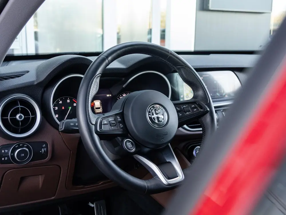Alfa Romeo Stelvio 2.0 T AWD Q4 | Veloce Interieur | Navi | uit 2021, foto 2