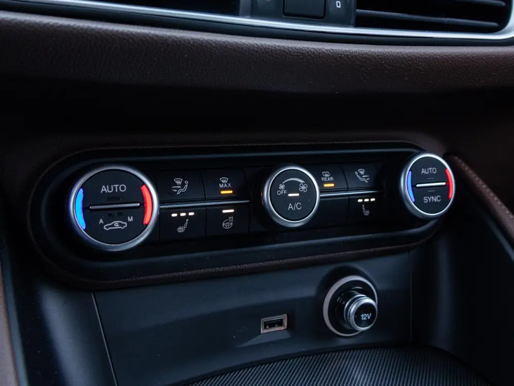 Alfa Romeo Stelvio 2.0 T AWD Q4 | Veloce Interieur | Navi | uit 2021, foto 3