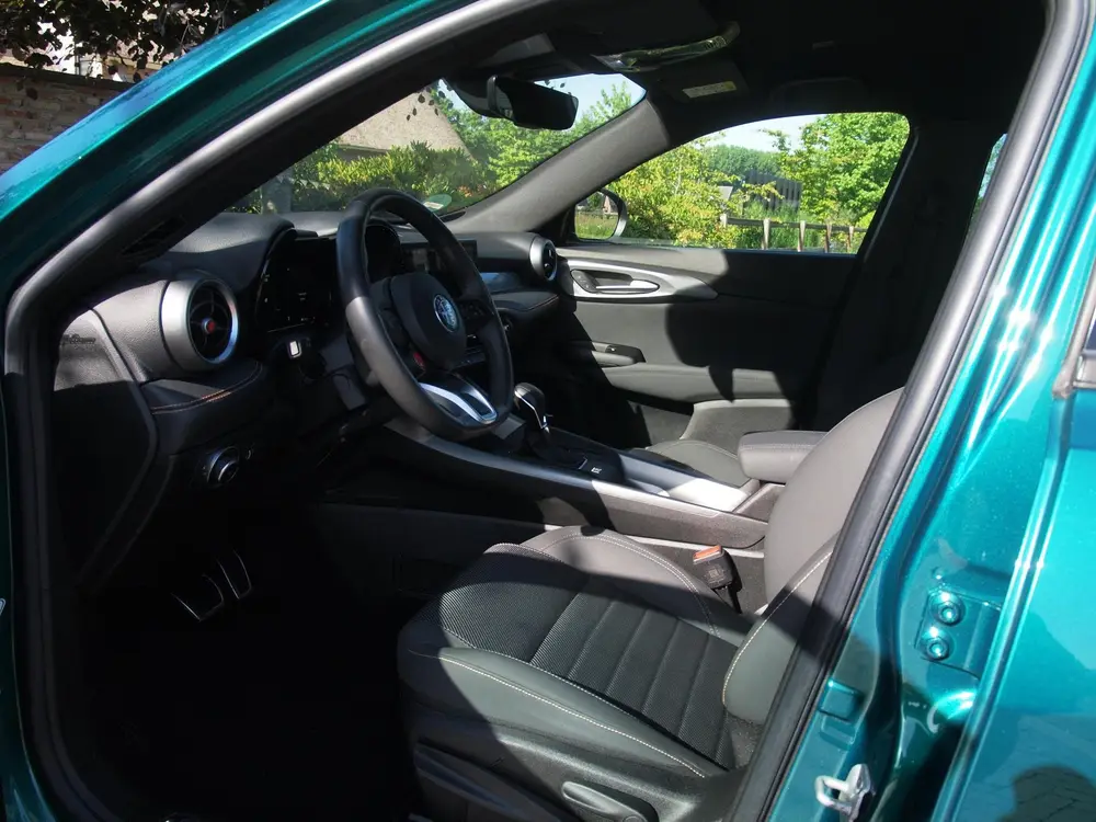 Alfa Romeo Tonale 1.3T PHEV Edizione Speciale | 280PK | Wint uit 2023, foto 3