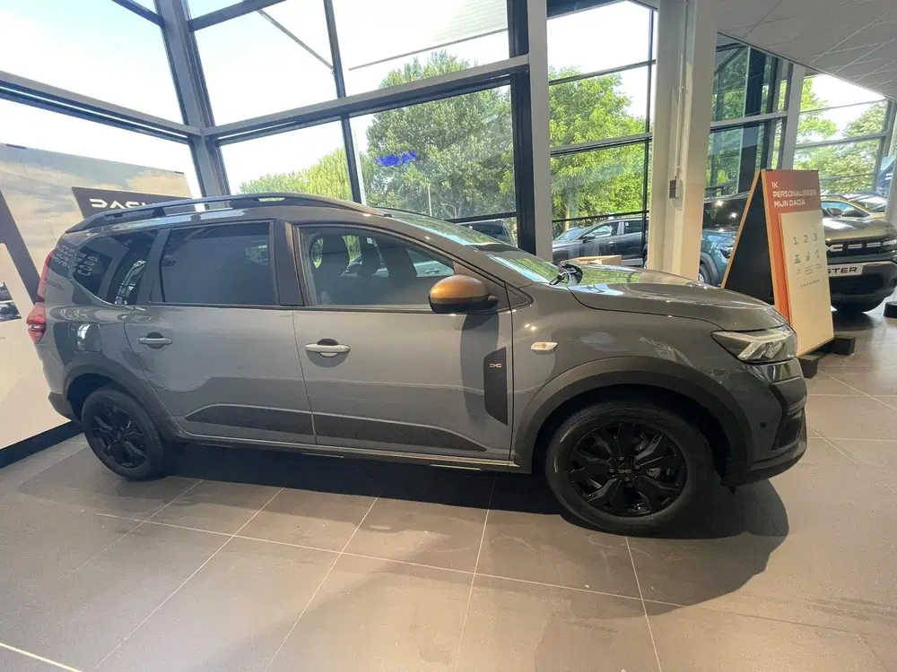 Dacia Jogger 1.0 TCe 110 Extreme 5p. uit 2026, foto 16