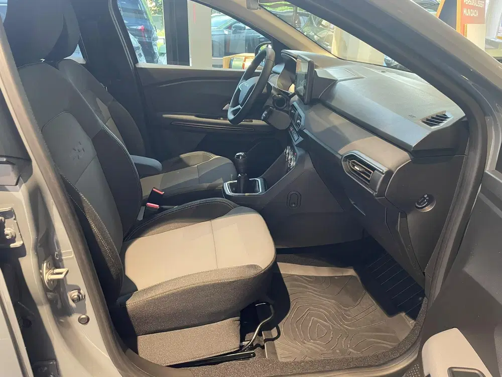 Dacia Jogger 1.0 TCe 110 Extreme 5p. uit 2026, foto 17