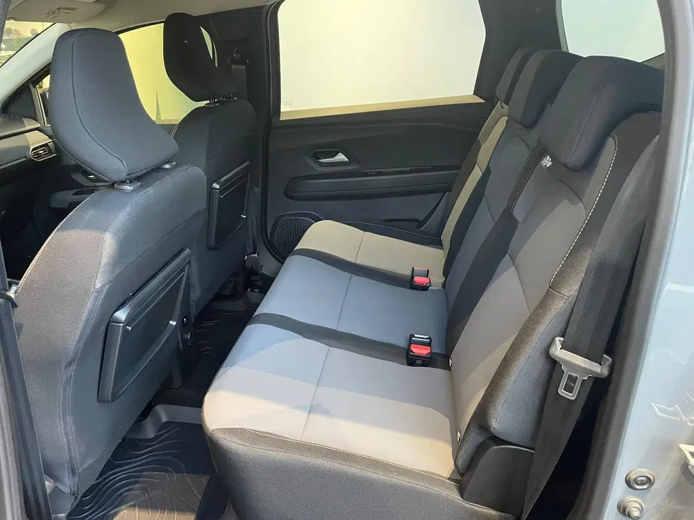 Dacia Jogger 1.0 TCe 110 Extreme 5p. uit 2026, foto 8