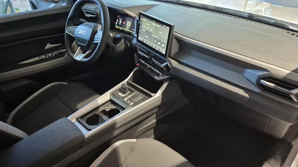 Dacia Bigster 1.8 Hybrid 155 Journey uit 2026, foto 12