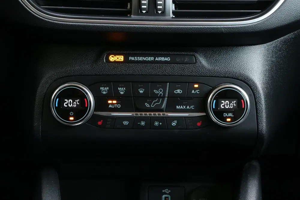 Ford Focus 1 uit 2019, foto 15