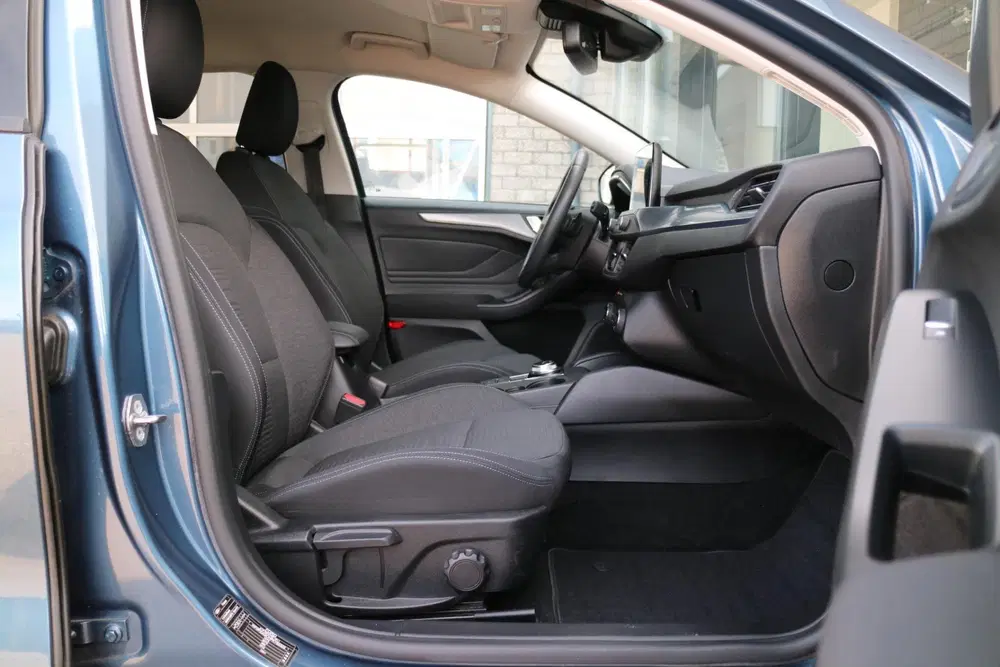 Ford Focus 1 uit 2019, foto 17