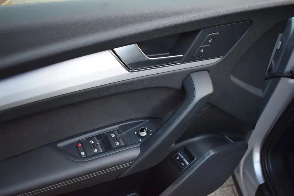 Audi Q5 PANODAK uit 2021, foto 17
