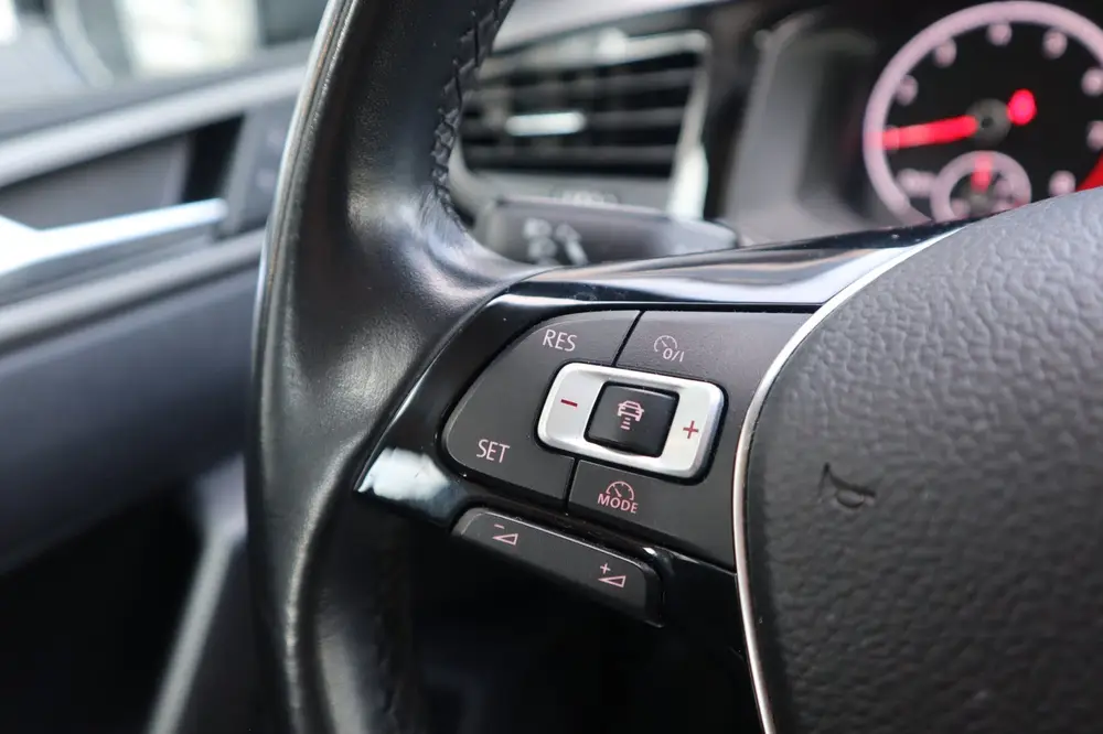 Volkswagen Polo 1.0 TSI Comfortline Business uit 2019, foto 9