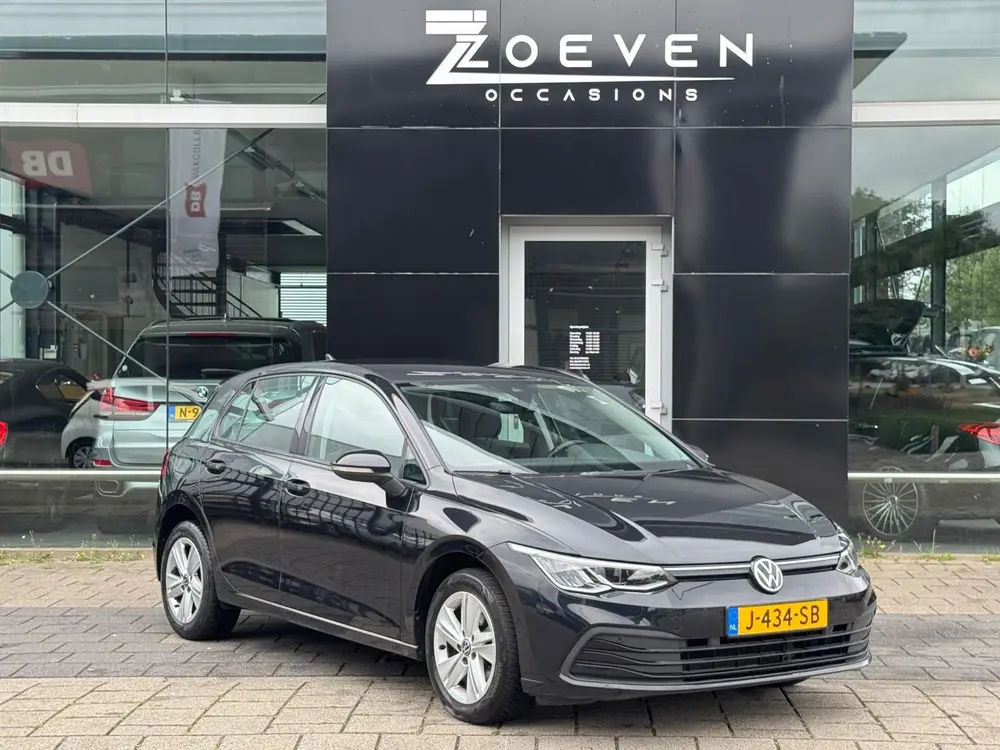 Volkswagen Golf 1.0 TSI Life uit 2020, foto 3