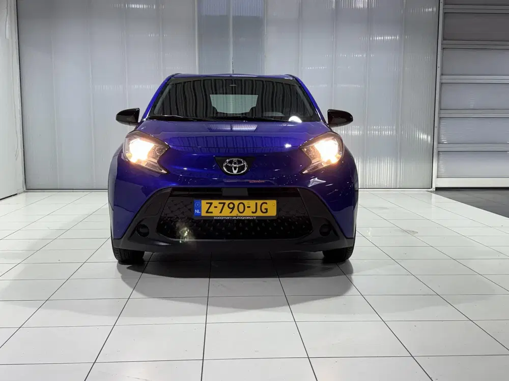 Toyota Aygo X 1.0 VVT-i S-CVT Play Automaat uit 2024, foto 2