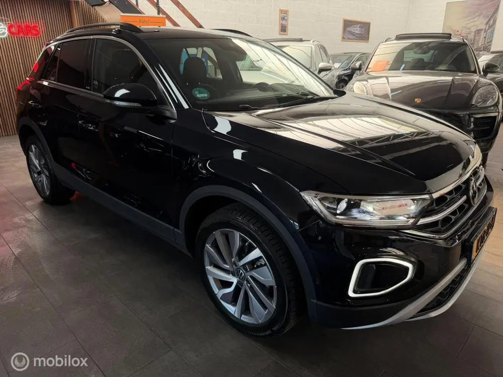 Volkswagen T-Roc 1.5 TSI MOVE Edition|Camera|Carplay|IQ Ligh uit 2024, foto 11