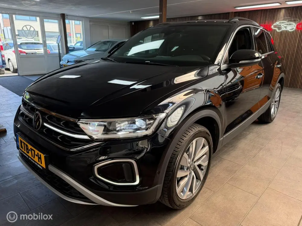 Volkswagen T-Roc 1.5 TSI MOVE Edition|Camera|Carplay|IQ Ligh uit 2024, foto 6