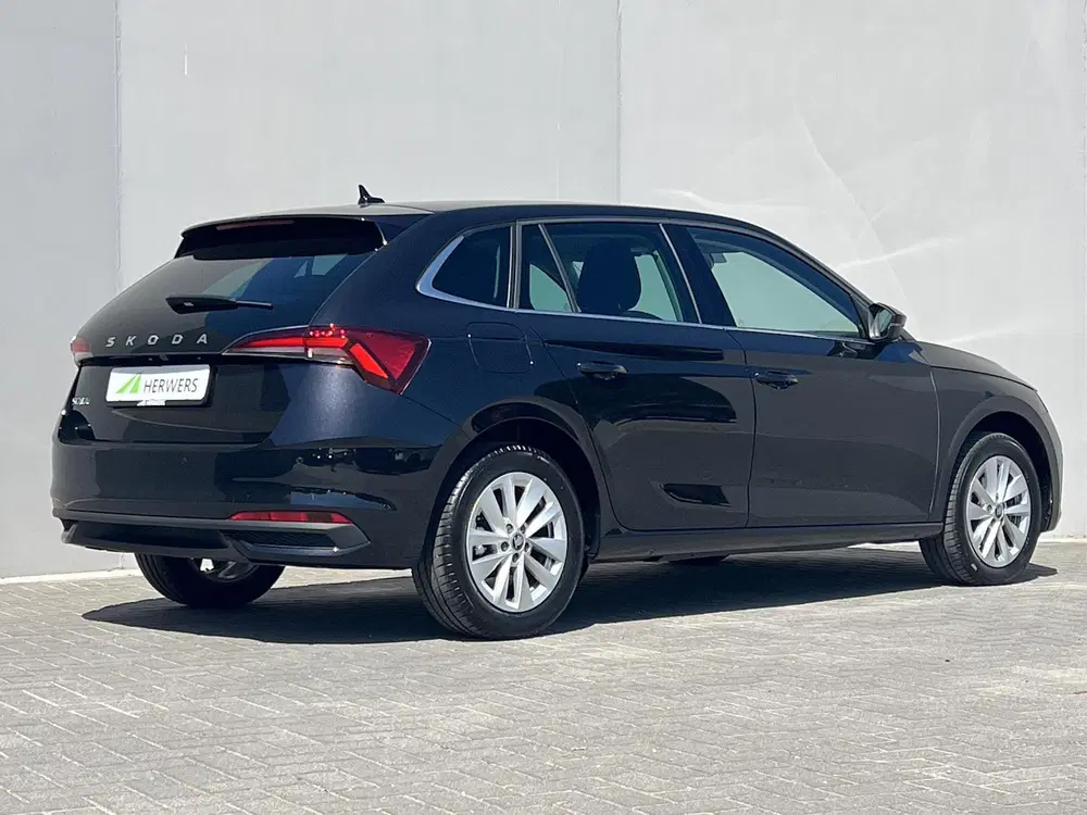 Skoda Scala 1.0 TSI DSG Automaat Selection uit 2025, foto 3