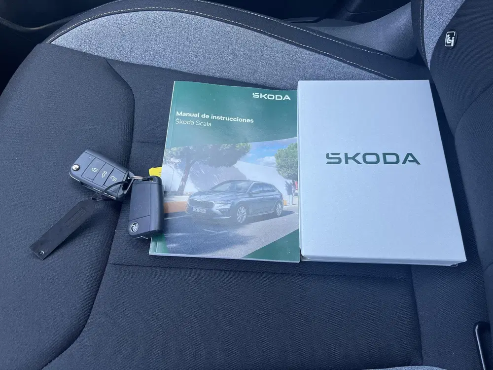 Skoda Scala 1.0 TSI DSG Automaat Selection uit 2025, foto 5