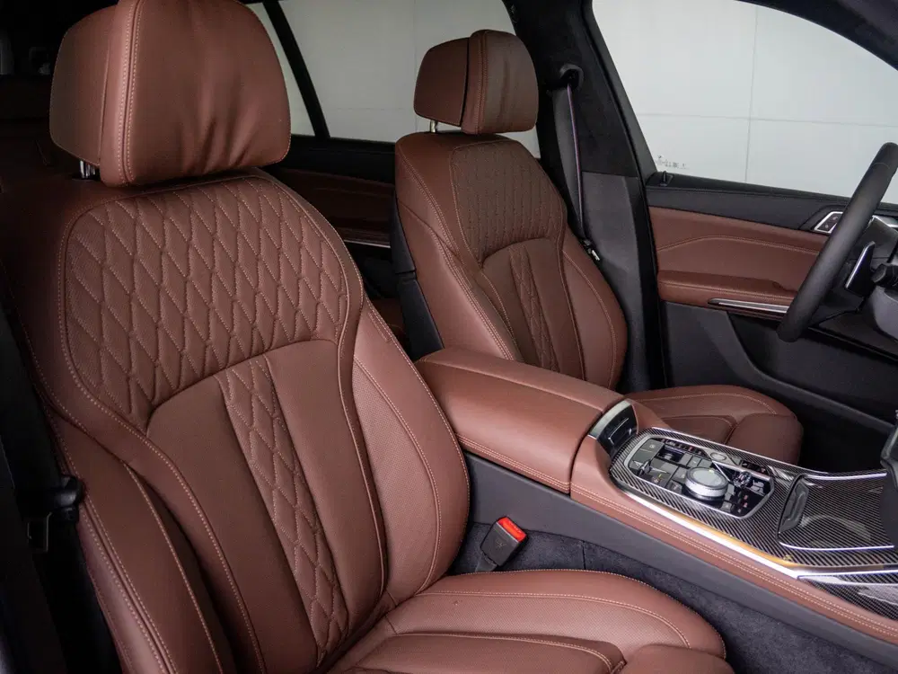 BMW X7 xDrive40i uit 2026, foto 10