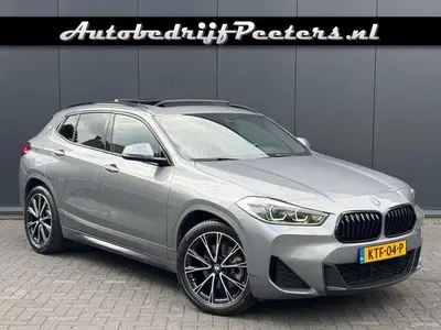 BMW X2 xDrive25e M Sport Pano ACC HUD Camera LED uit 2021
