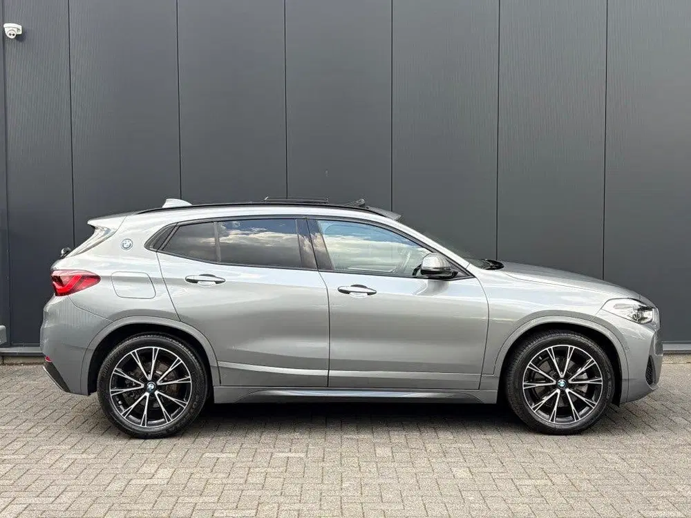 BMW X2 xDrive25e M Sport Pano ACC HUD Camera LED uit 2021, foto 2