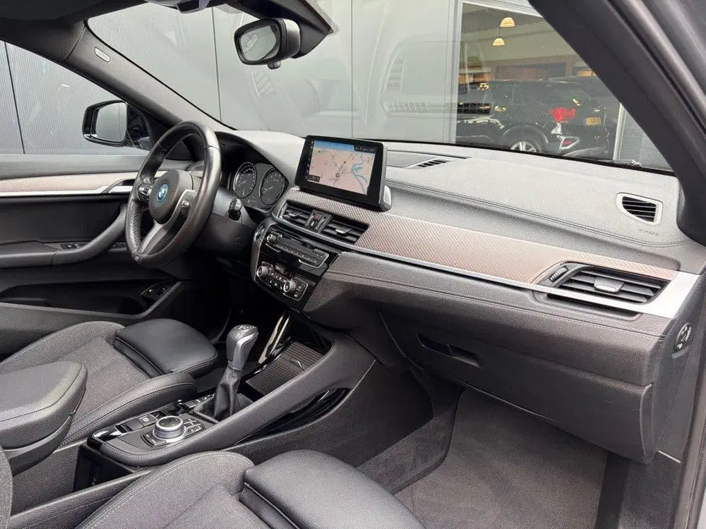 BMW X2 xDrive25e M Sport Pano ACC HUD Camera LED uit 2021, foto 5