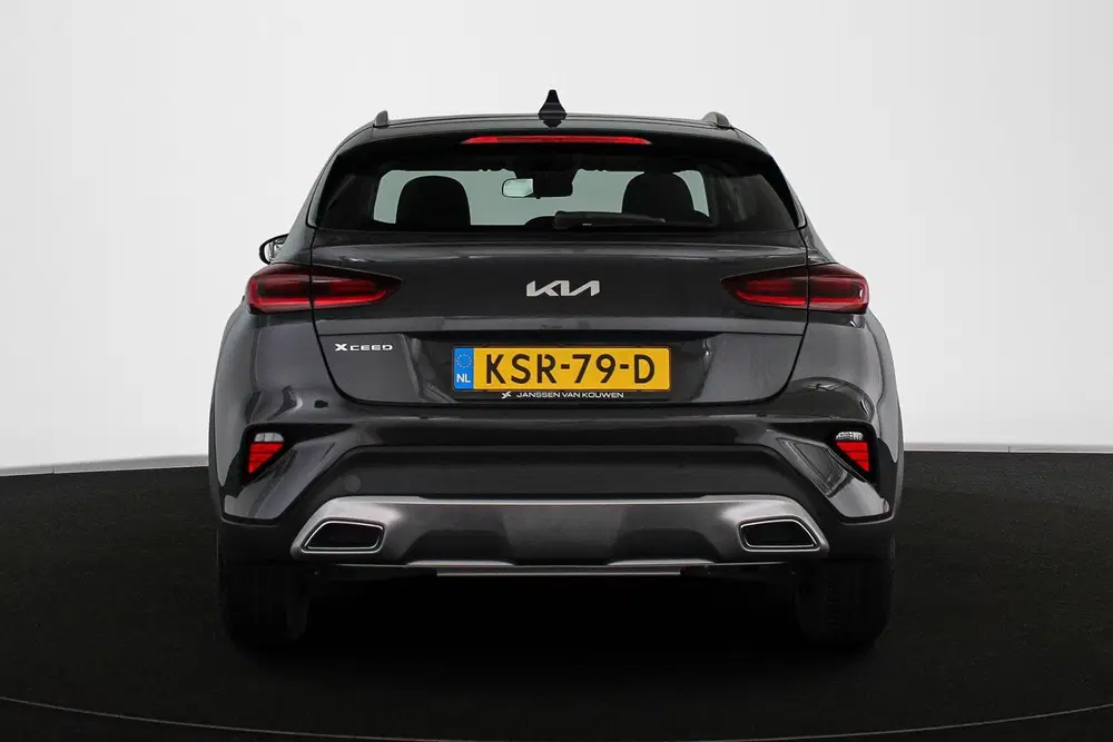 Kia XCeed 1.6 GDi PHEV DynamicPlusLine Stuur-Stoelve uit 2022, foto 15