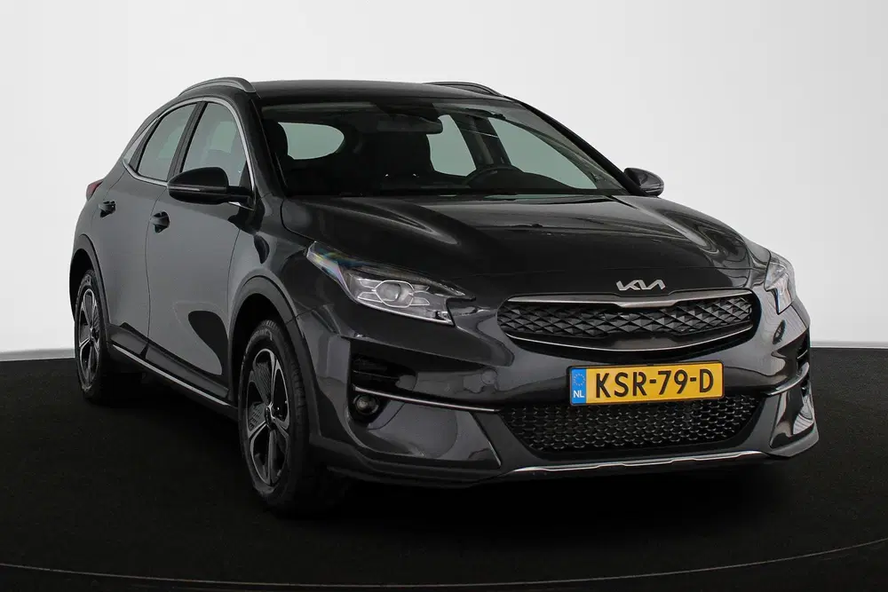 Kia XCeed 1.6 GDi PHEV DynamicPlusLine Stuur-Stoelve uit 2022, foto 2
