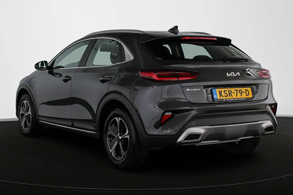 Kia XCeed 1.6 GDi PHEV DynamicPlusLine Stuur-Stoelve uit 2022, foto 4
