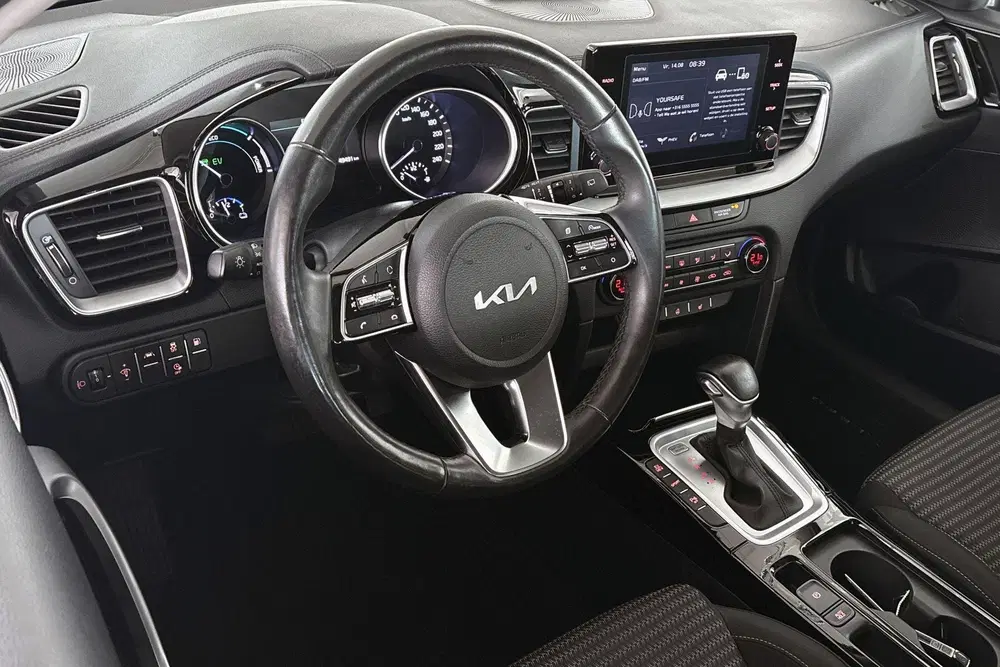 Kia XCeed 1.6 GDi PHEV DynamicPlusLine Stuur-Stoelve uit 2022, foto 5