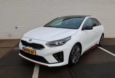 Kia ProCeed 1.6 T-GDi 204pk DCT7 GT Automaat I Panoram uit 2022
