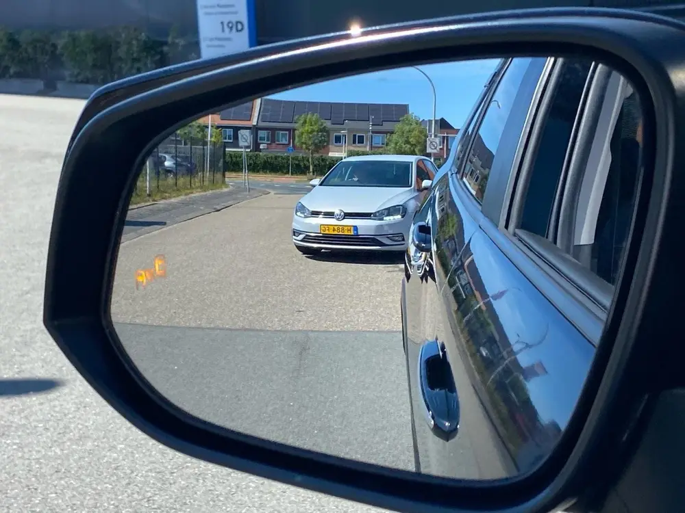 Toyota RAV 4 2.5 Hybrid automaat Executive NL Auto uit 2019, foto 18